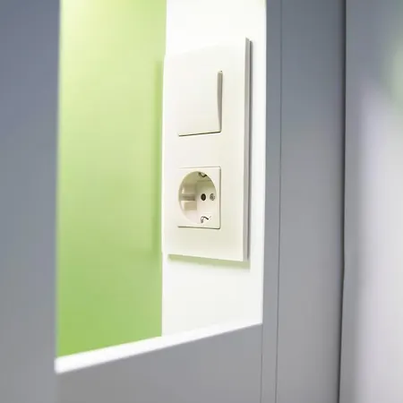 Sant Jordi Sagrada Familia Albergue *