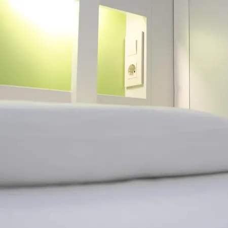 Sant Jordi Sagrada Familia Albergue