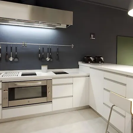 Albergue Sant Jordi Sagrada Familia *